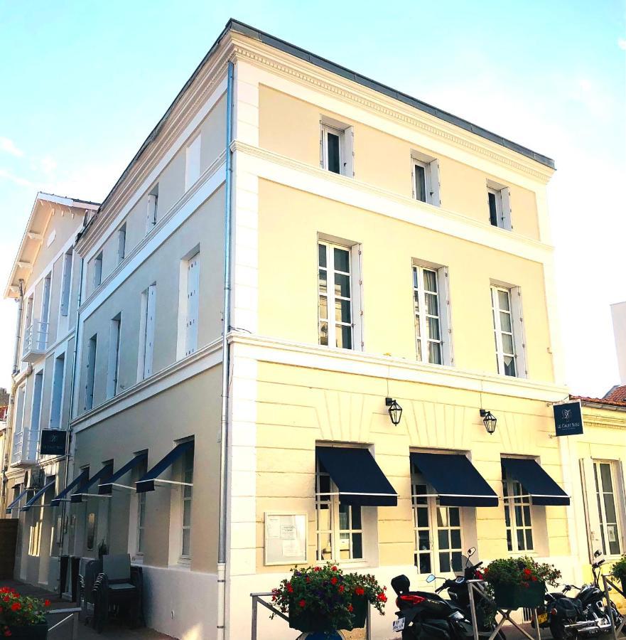 Hotel 2 Etoiles Et Restaurant Le Galet Bleu Фура Екстер'єр фото
